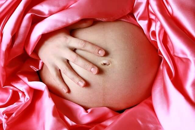 ניתוח בטן לפני הריון